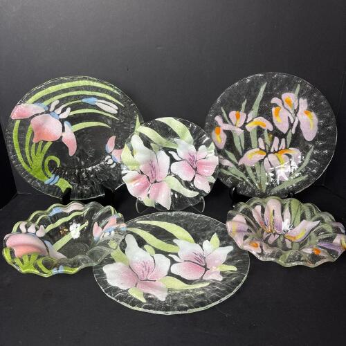 Sydenstricker Glass Plates & Bowls with Floral Motifs