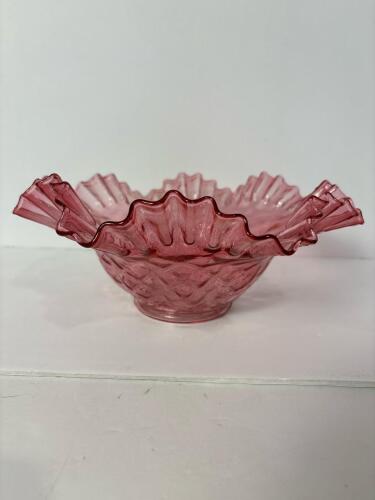Pink Ruffled Art Glass Bowl in Victorian-Style