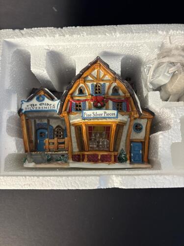 Lemax Caddington Village Porcelain Lighted House