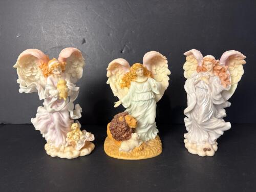 Three Seraphim Classics Angel Figurines Roman Inc. Blessings, Peace, Winter