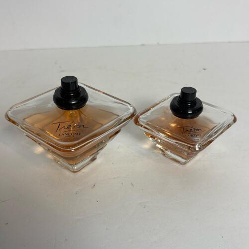 Tr&eacute;sor Lanc&ocirc;me Eau de Parfum Bottles