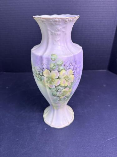 Andrea by Sadek Hand Painted Porcelain Vase