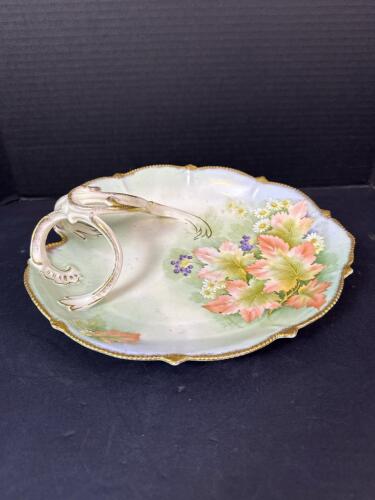 Painted Porcelain Decorative Dish With Handle