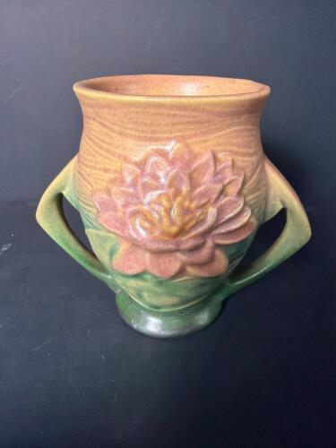 Small Roseville Pottery Water Lily-Style Vase