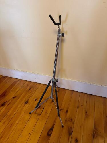 Neck Suspending Guitar Rack