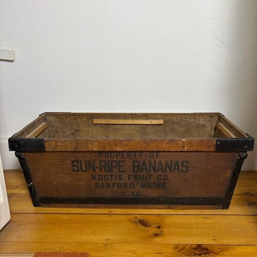 Vintage Sun-Ripe Bananas Wooden Crate
