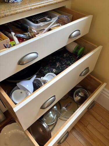 Assorted Kitchen Utensils, Cookware, and Bakeware Lot