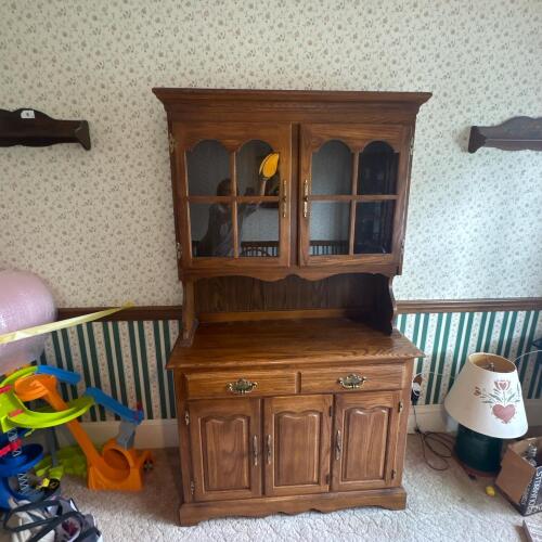Cochrane Two-Piece Oak China Cabinet and Buffet Hutch