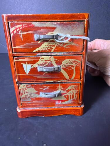 Japanese Lacquer Three-Drawer Jewelry Chest