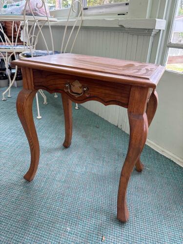 Queen Anne-Style Side Table