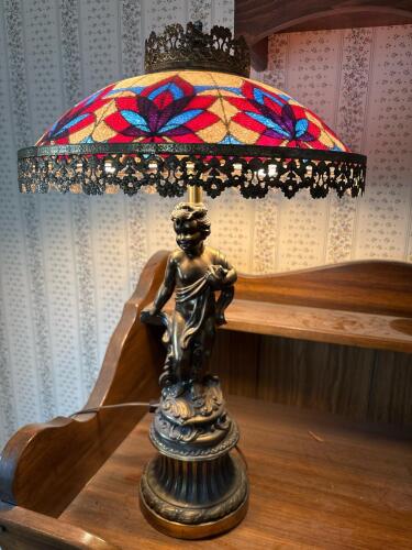 Art Nouveau-Style Cherub Lamp