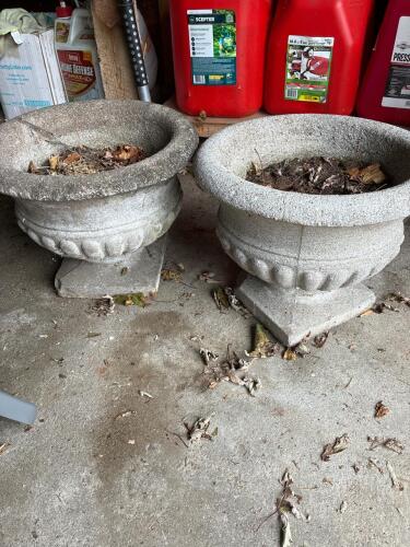 Pair of Concrete Urn Planters in Classical Style