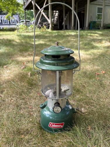 Coleman 220F Dual Mantle Lantern