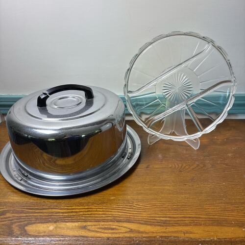 Everedy Metal Party Server with Divided Glass Tray