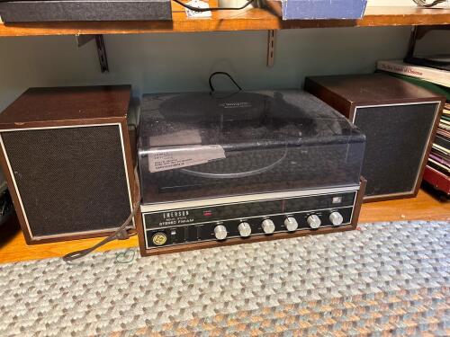 Emerson Stereo FM-AM Console with BSR MA65 Turntable and Records