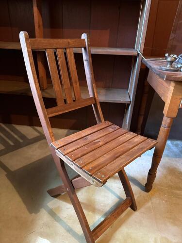 Wood Folding Chair in Rustic-Style