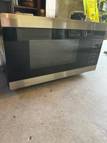 Vissani Air Fry Microwave Convection Oven
