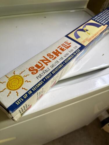 SunShell Portable Shelter for Wind and Sun