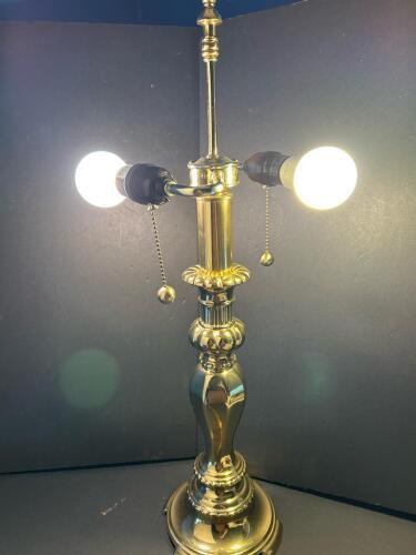 Brass Traditional Style Table Lamp With 2 Pull Chains