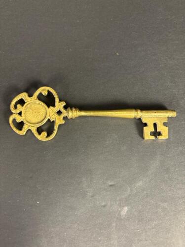 Ornate Brass Skeleton Key in Victorian-Style