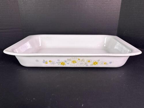 Corning Ware P-76-B Roaster with Floral Pattern