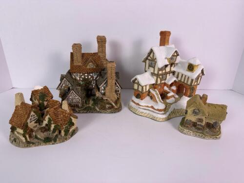 David Winter Cottages: Hertford Court, Village Shop, Green Dragon Pub, Ebenezer Scrooge's Counting House