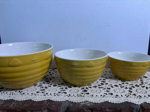 Stonewall Kitchen Yellow Embossed Mixing Bowls