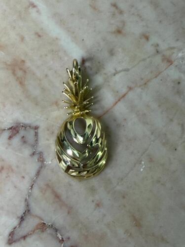 14K Gold Pineapple Pendant