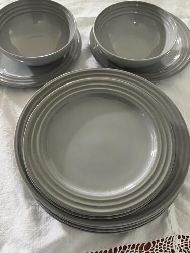Le Creuset Gray Stoneware 10 piece set