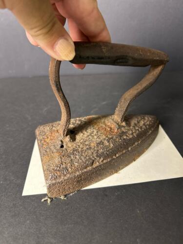 Small Antique Cast Iron Sad Iron