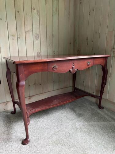 Queen Anne-Style Desk with Drawer