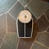 Health o meter Pro Series Mechanical Bathroom Scale