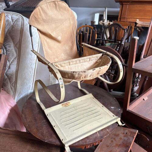 Vintage Teeterbabe Jumper Baby Bouncer