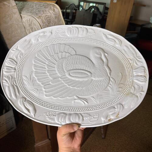 Houze Portugal Turkey Embossed Ceramic Platter