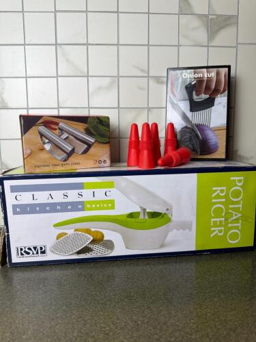 Kitchen Tools: Potato Ricer, Garlic Press, Onion Slicers and More