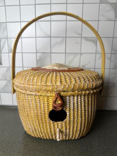 Nantucket Basket Style Birdhouse