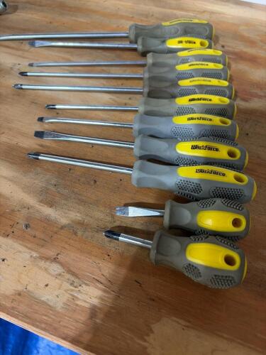 Workforce Screwdrivers with Yellow and Gray Handles