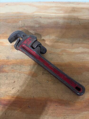 Pipe Wrench with Red Finish