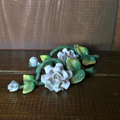 Pair of Capodimonte-Style Porcelain Flower Sprays