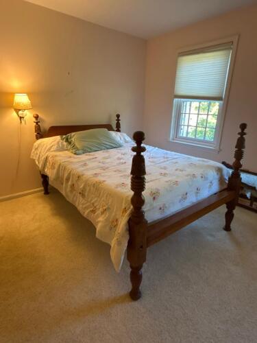 Antique Four Poster Bed in Federal-Style