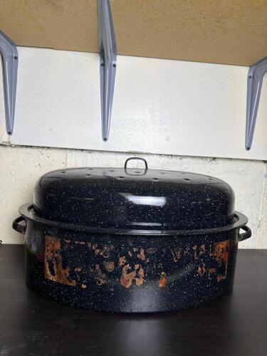 Large Black Speckled Enamel Roaster Pan with Lid