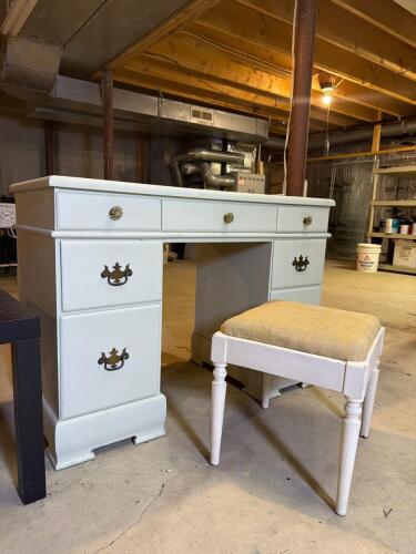 White Painted Vanity Desk and Upholstered Stool, Vintage-Style