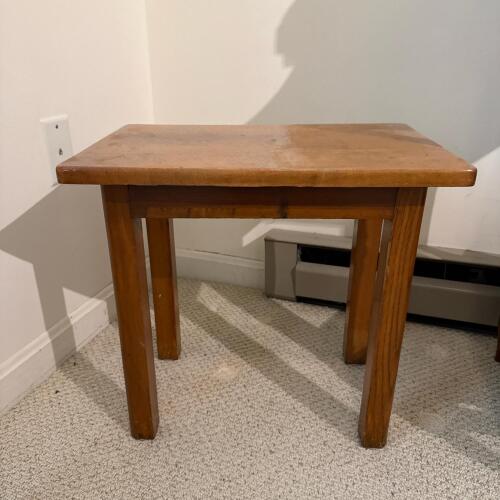 Wood Side Table in Traditional Style