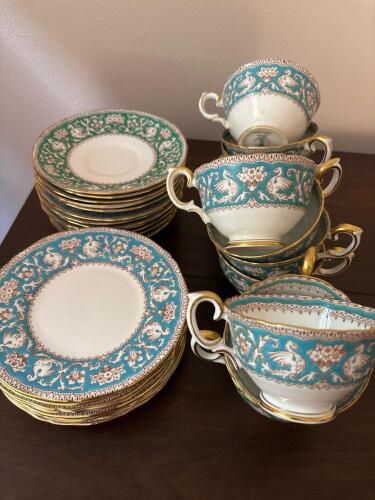Crown Staffordshire Ellesmere Bone China Tea Cups and Saucers