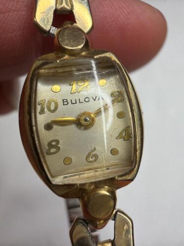 Bulova 14K Gold Ladies Wristwatch