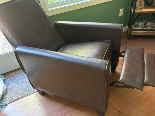 Brown Faux Leather Recliner in Contemporary Style (#1 of 2)