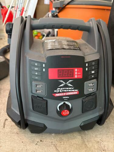 Schumacher Battery Extender Jump Starter Power Pack