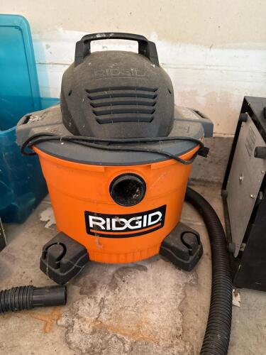 Ridgid 9-Gallon Wet/Dry Shop Vacuum