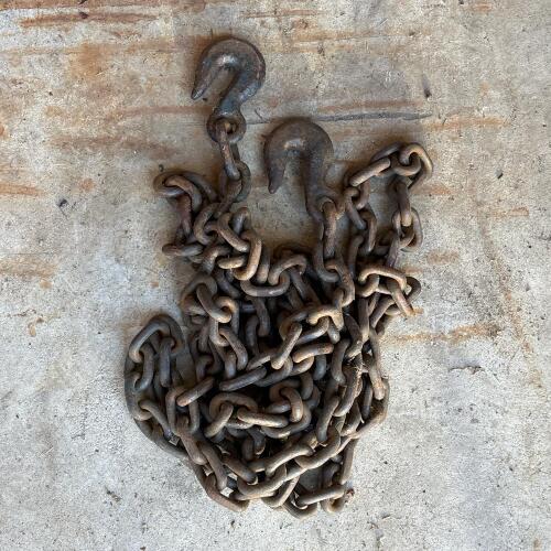 15 Foot Heavy Duty Steel Tow Chain with Hooks