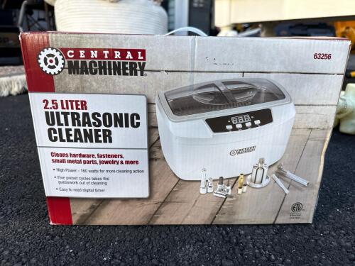 Central Machinery 2.5 Liter Ultrasonic Cleaner